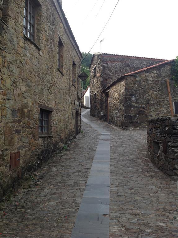 Villa Patio Do Xisto à Gondramaz Extérieur photo